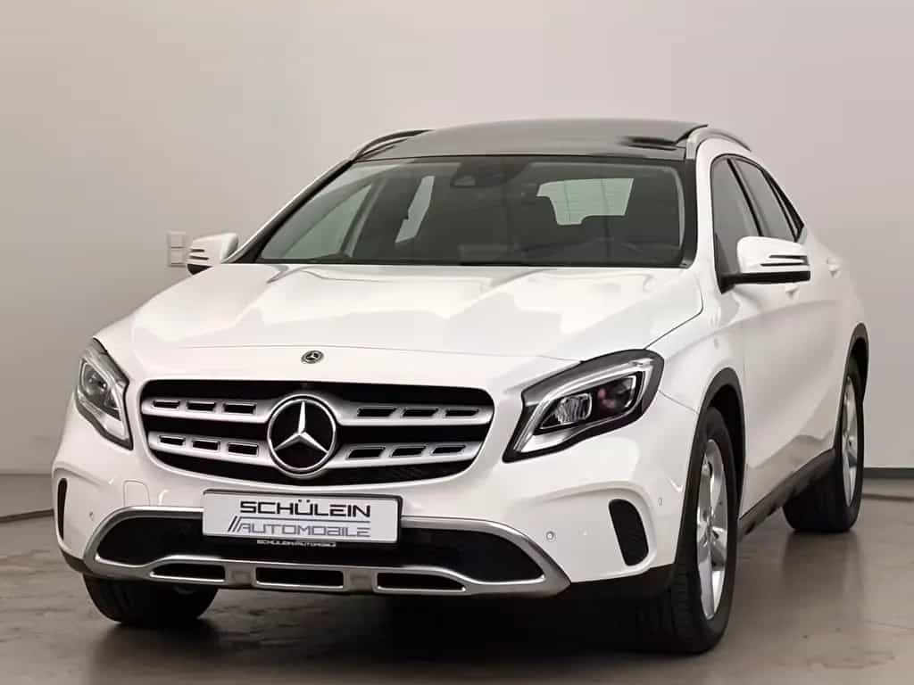 Mercedes-Benz GLA 180 *Navi*Pano-Dach*LED*AHK*18 Zoll* 12/2019-photo-0