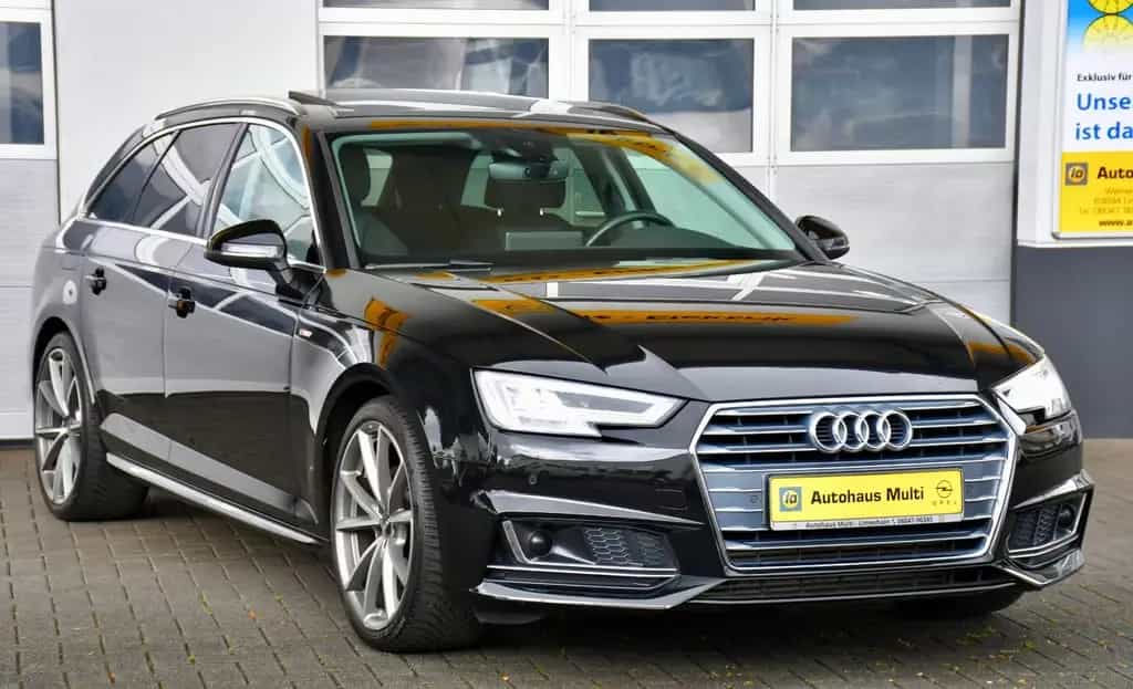 Audi A4 Avant design S-line Pano B&O ACC LED Kamera 07/2016-photo-3