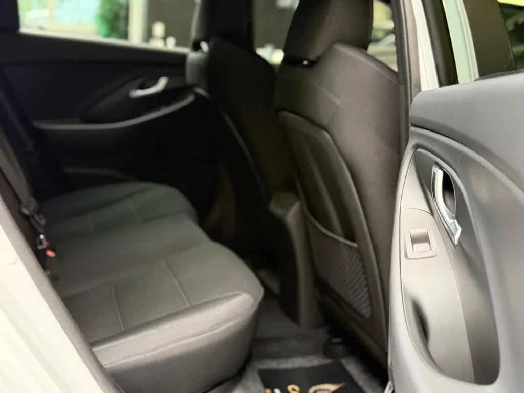 Hyundai i30 Fastback N Line 1.4l /LED/CarPlay/BT/Navi 12/2019-photo-20