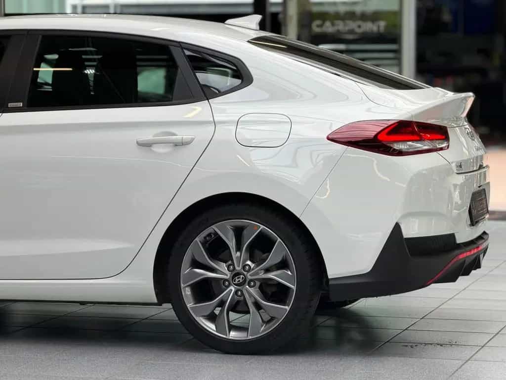 Hyundai i30 Fastback N Line 1.4l /LED/CarPlay/BT/Navi 12/2019-photo-7