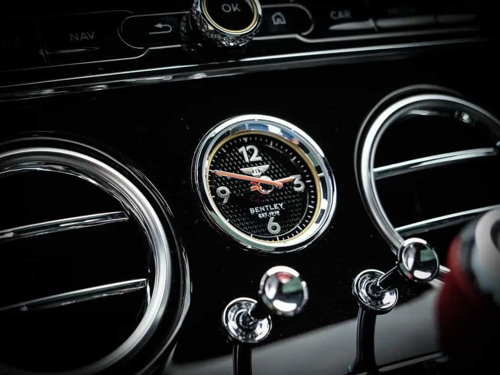Bentley Continental GT V8 Anthracite, Styling Spec 10/2022-photo-26