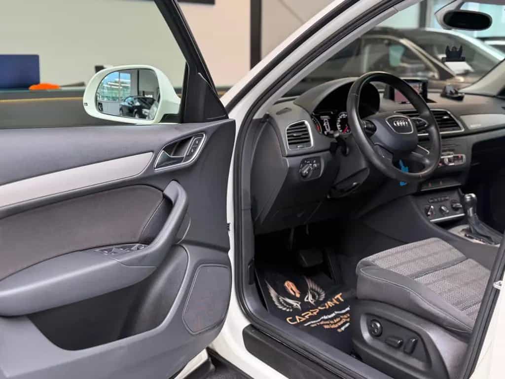 Audi Q3 2.0 TDI Quattro/Xenon/LED/Navi/BT/SHZ/ 02/2013-photo-10