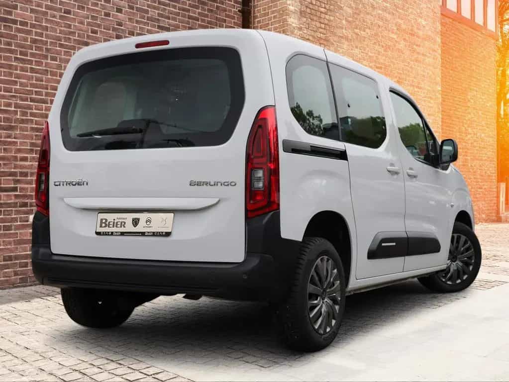 Citroën Berlingo MPV 1,5 Ltr. - Blue-HDI / Plus M 04/2024-photo-3
