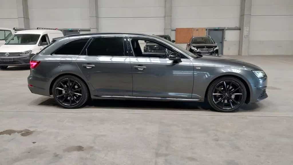 Audi A4 2.0 TFSI Av. S tr quattro "3xS-Line//PANO/B&O 04/2018-photo-10