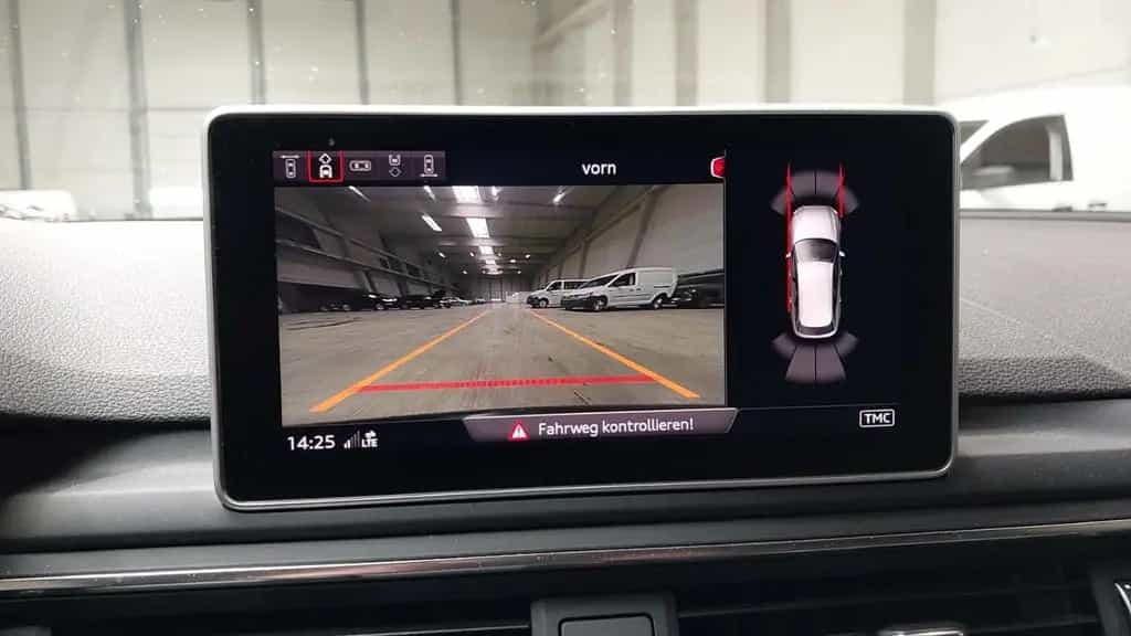 Audi A4 2.0 TFSI Av. S tr quattro "3xS-Line//PANO/B&O 04/2018-photo-11