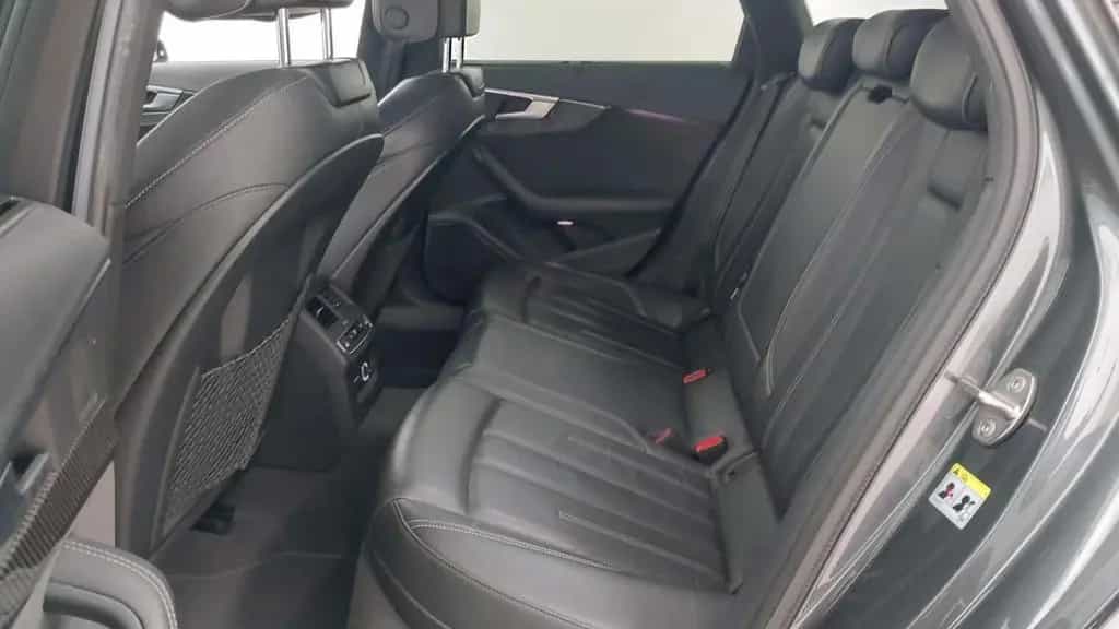 Audi A4 2.0 TFSI Av. S tr quattro "3xS-Line//PANO/B&O 04/2018-photo-14