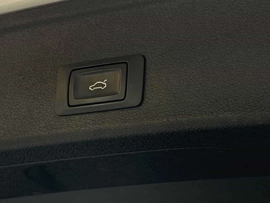 Audi A4 Avant basis Xenon-Plus/AHK/Navi/BT/SHZ 11/2017-photo-19