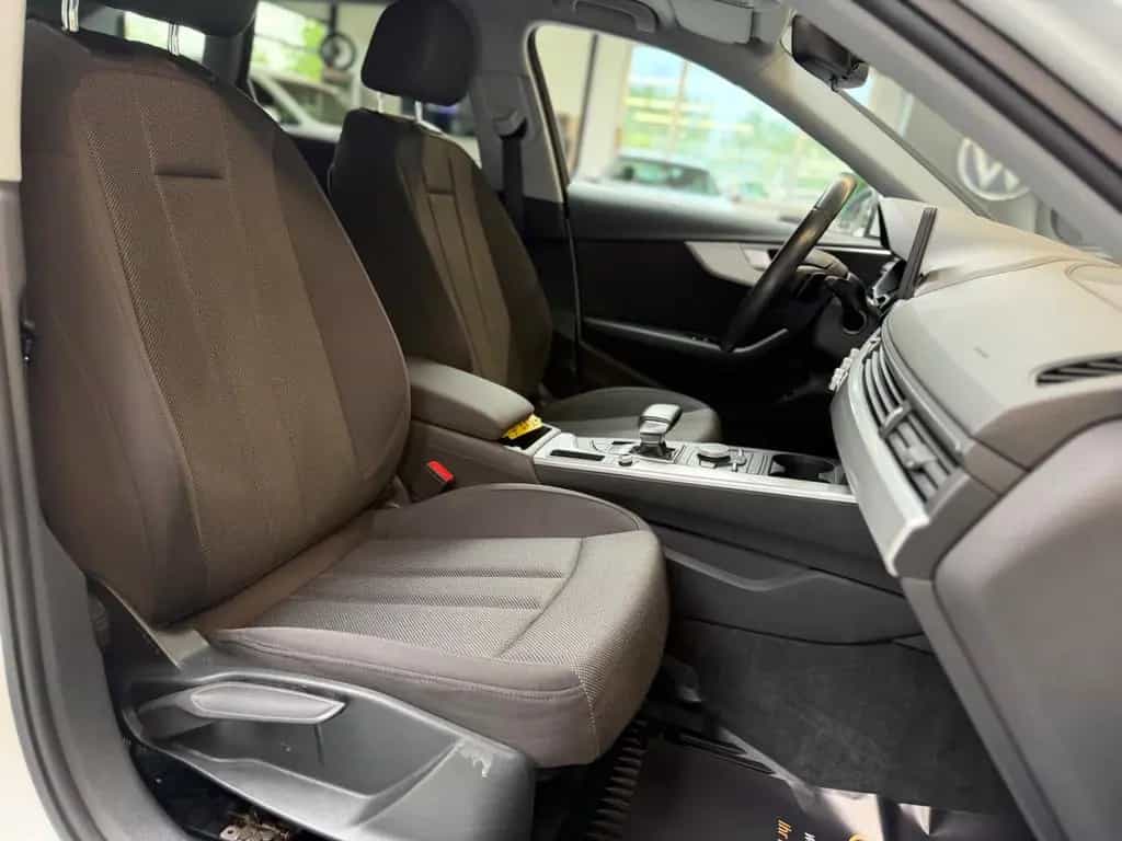 Audi A4 Avant basis Xenon-Plus/AHK/Navi/BT/SHZ 11/2017-photo-26