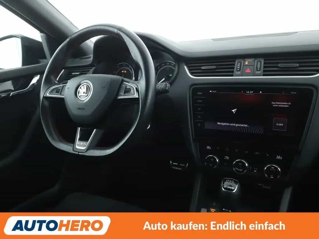 Skoda Octavia 2.0 TSI RS 245 Aut.*NAVI*CAM*SHZ* 10/2019-photo-12