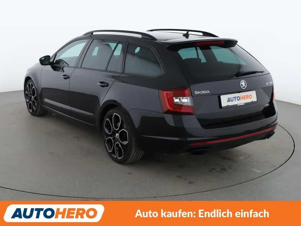 Skoda Octavia 2.0 TSI RS 245 Aut.*NAVI*CAM*SHZ* 10/2019-photo-3