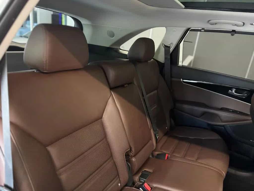 Kia Sorento Platinum Edition 4WD*AHK*NAVI*SHZ 02/2018-photo-37
