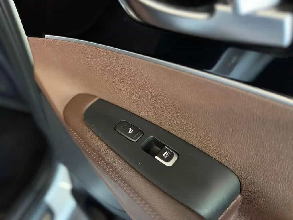 Kia Sorento Platinum Edition 4WD*AHK*NAVI*SHZ 02/2018-photo-38