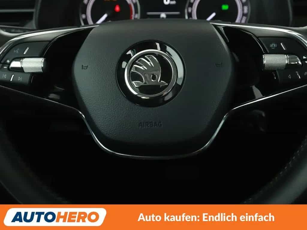 Skoda Kamiq 1.0 TSI Ambition Aut.*TEMP*PDC*SHZ*ALU* 05/2021-photo-18