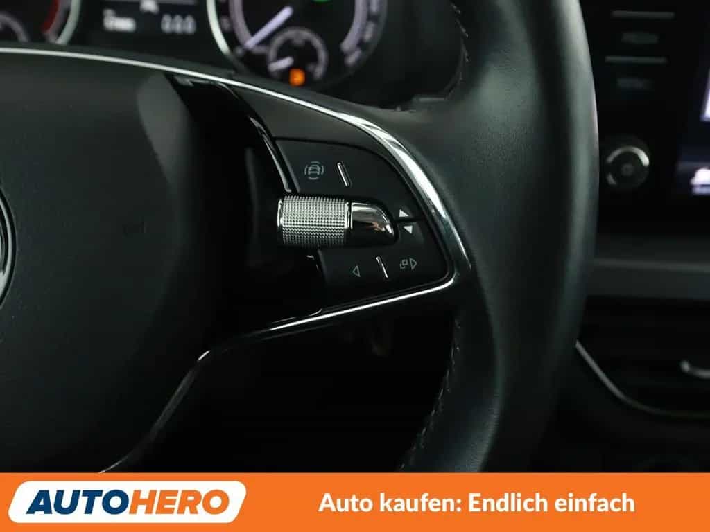 Skoda Kamiq 1.0 TSI Ambition Aut.*TEMP*PDC*SHZ*ALU* 05/2021-photo-23