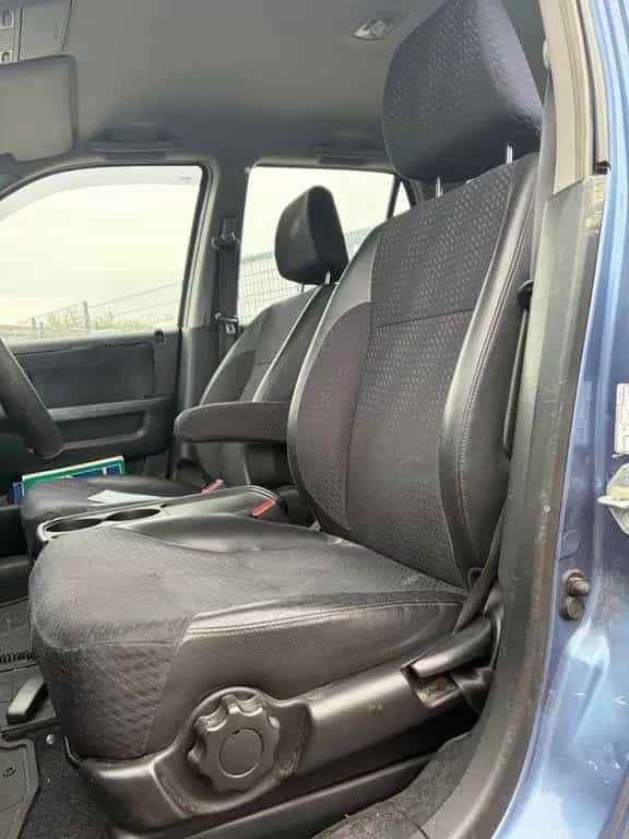 Honda CR-V 2.0i 110kw Aut Klima 4x4 Extra alu 05/2002-photo-13