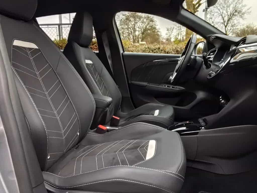 Opel Corsa F 1,2 Automatik GS 10/2023-photo-11