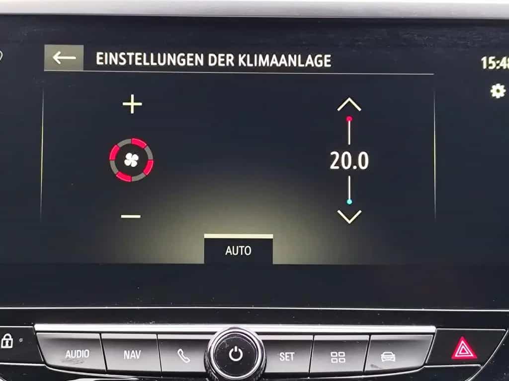 Opel Corsa F 1,2 Automatik GS 10/2023-photo-19