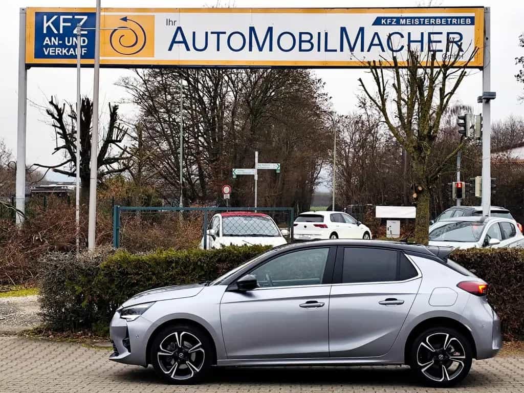 Opel Corsa F 1,2 Automatik GS 10/2023-photo-8