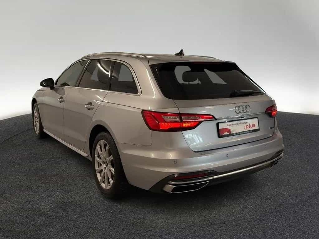 Audi A4 Avant Advanced 40 TFSI qu.S tr. RFK NAVI ACC 09/2022-photo-5