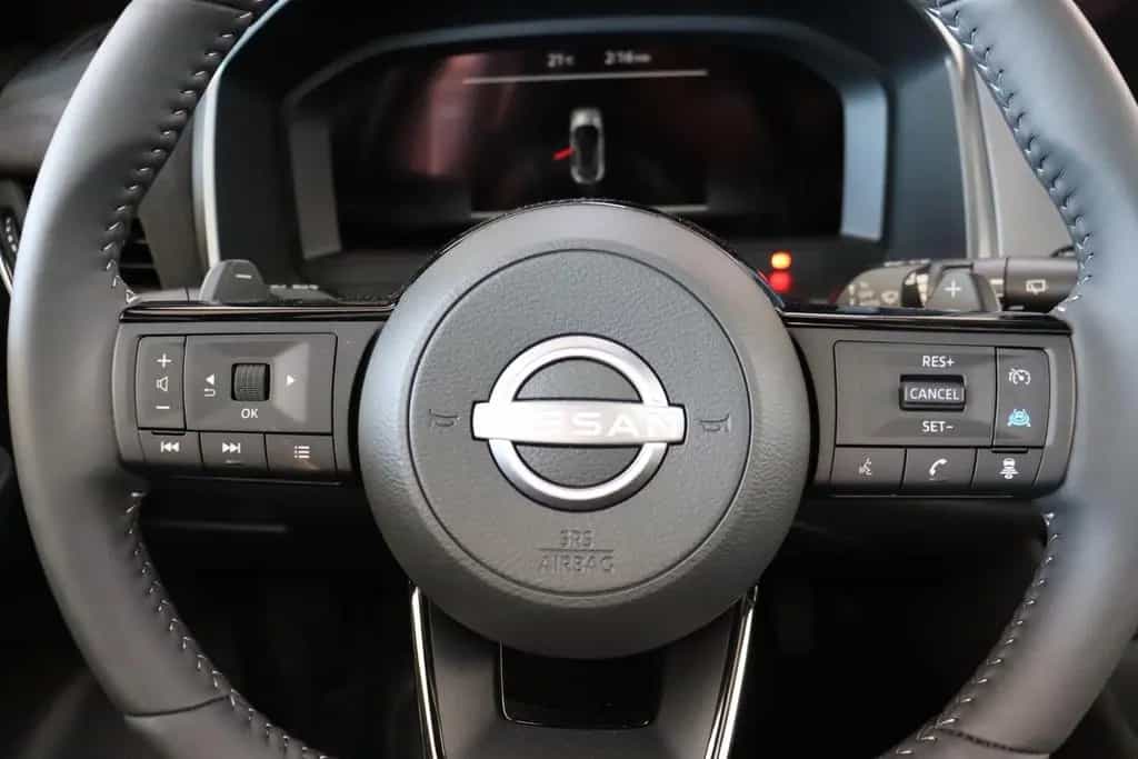 Nissan Qashqai N-DESIGN 1.3 Pano Leder eHeck SOFORT 03/2026-photo-8