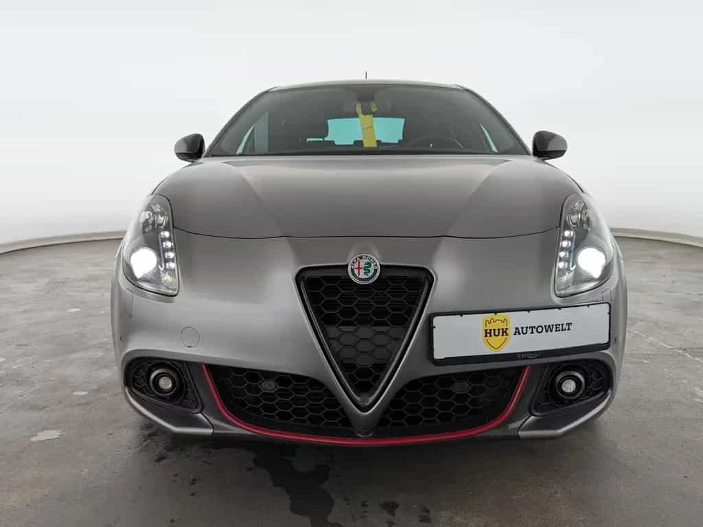 Alfa Romeo Giulietta 1,8 TBI 16V Veloce LEDER+BLUETOOTH+SHZ 08/2018-photo-1