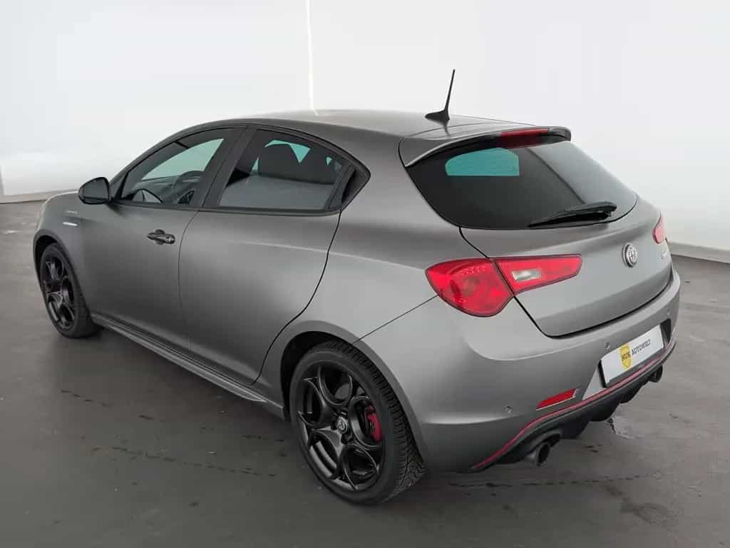 Alfa Romeo Giulietta 1,8 TBI 16V Veloce LEDER+BLUETOOTH+SHZ 08/2018-photo-8
