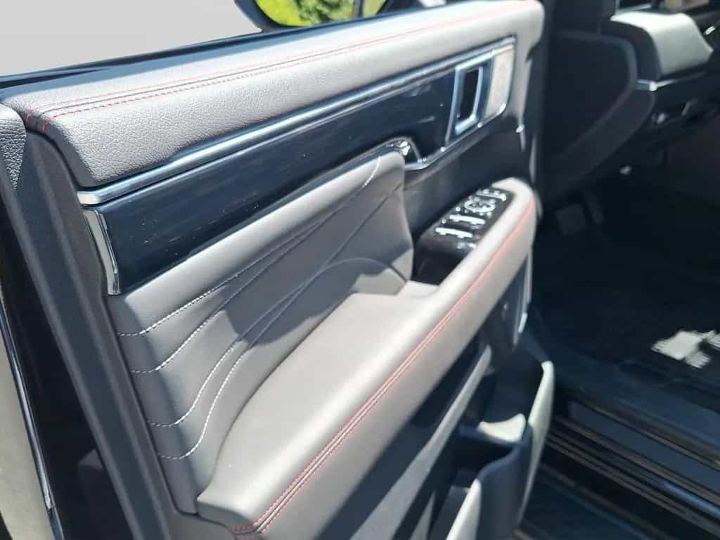 Foton 4 Ultra null-photo-12
