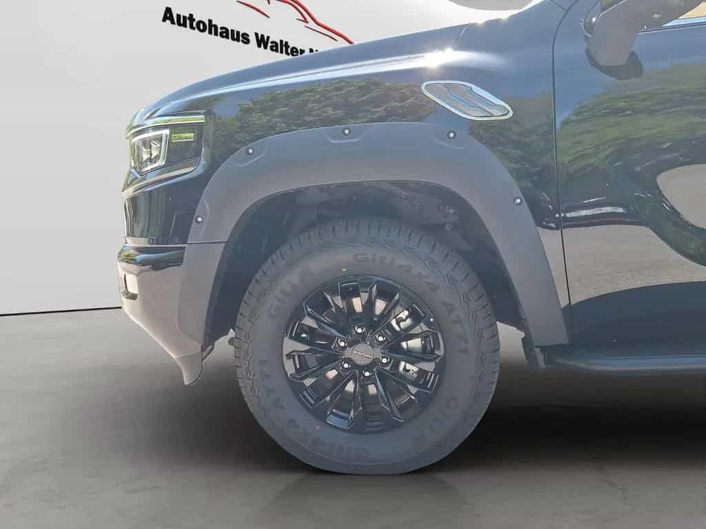 Foton 4 Ultra null-photo-8