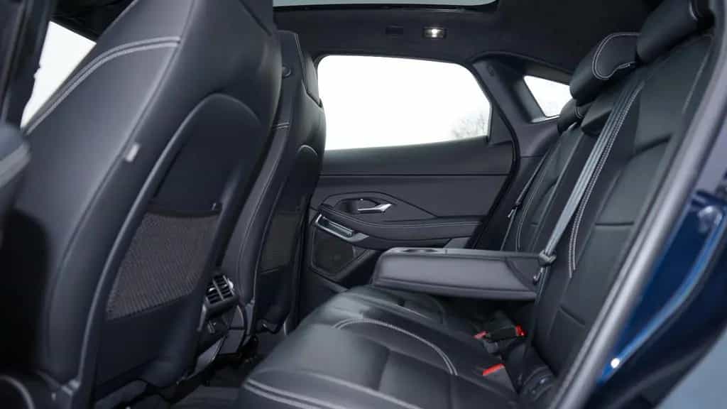 Jaguar E-Pace D200 AWD R-DYNAMIC S*PANORAMA*VIRTUAL* 12/2021-photo-7