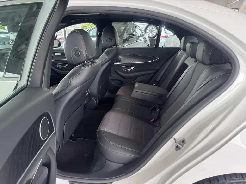 Mercedes-Benz E 200 Avantgarde Kamera+Schiebedach+Led+Navi+18 12/2019-photo-10