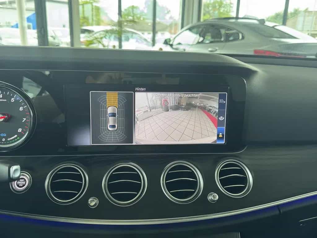 Mercedes-Benz E 200 Avantgarde Kamera+Schiebedach+Led+Navi+18 12/2019-photo-13