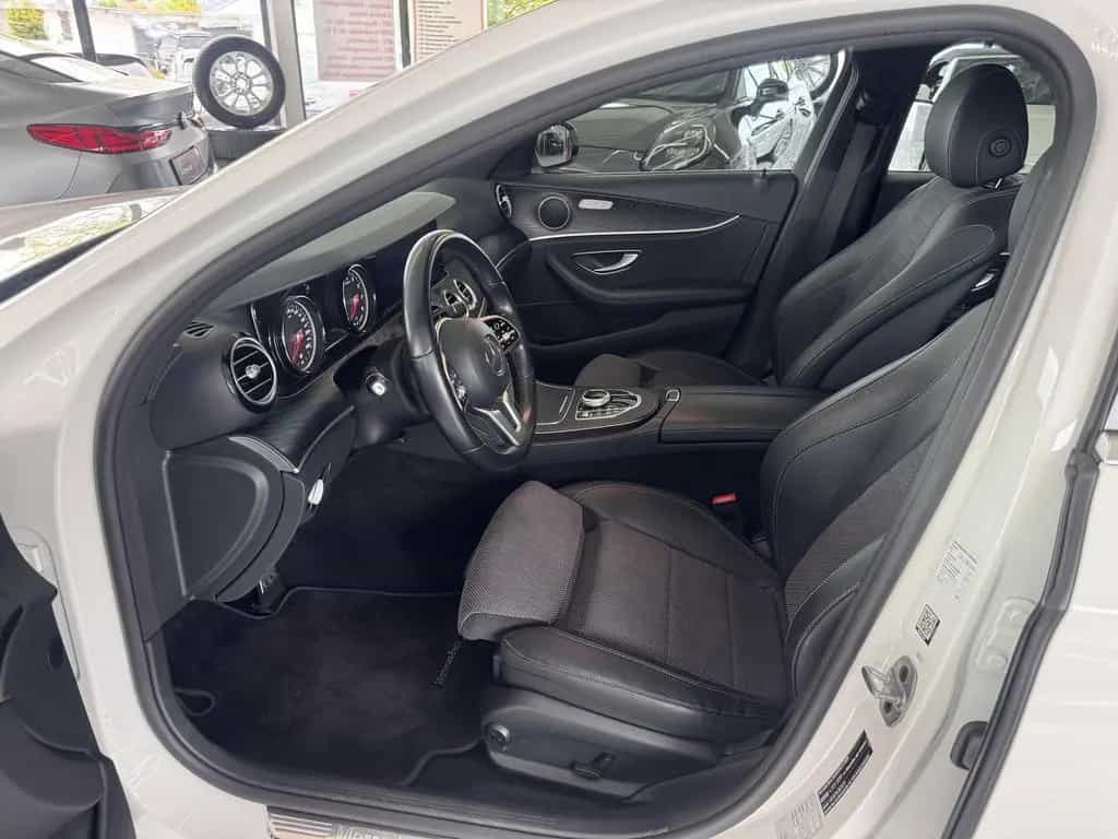 Mercedes-Benz E 200 Avantgarde Kamera+Schiebedach+Led+Navi+18 12/2019-photo-7