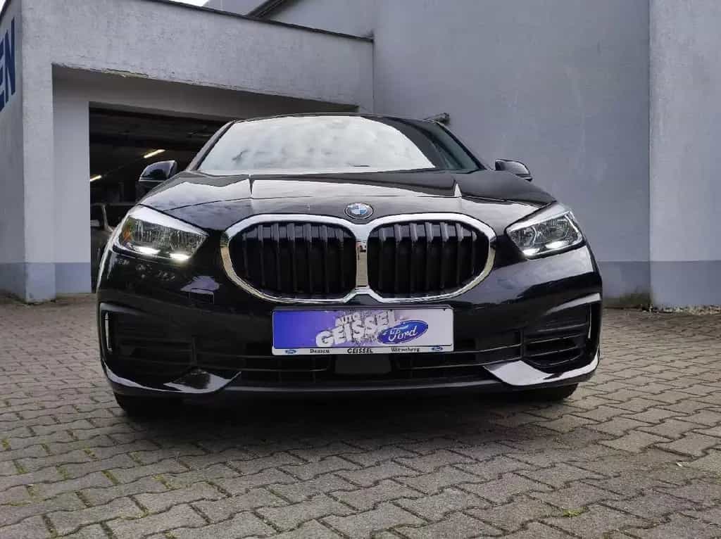 BMW 118 i Limousine Advantage KLIMA NAVI Sitzhzg. PD 02/2020-photo-1