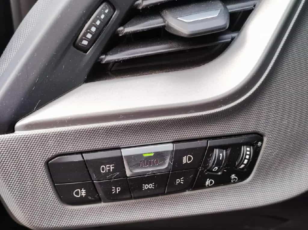 BMW 118 i Limousine Advantage KLIMA NAVI Sitzhzg. PD 02/2020-photo-16