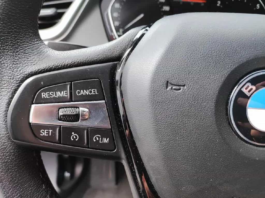BMW 118 i Limousine Advantage KLIMA NAVI Sitzhzg. PD 02/2020-photo-17