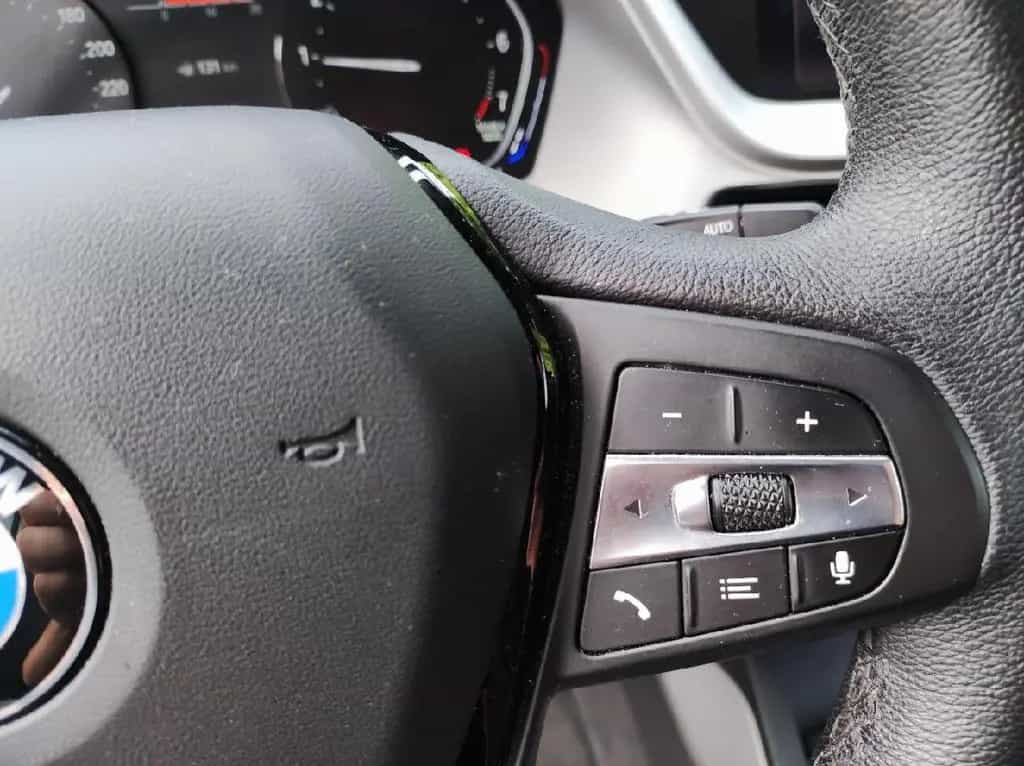 BMW 118 i Limousine Advantage KLIMA NAVI Sitzhzg. PD 02/2020-photo-18
