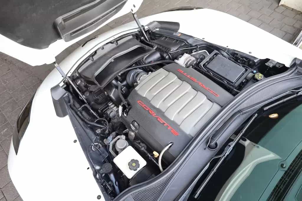 Corvette C7 6.2 V8 StingrayCabrio 2LT/SHZ/SBL/BOSÉ/R19*20 01/2016-photo-19