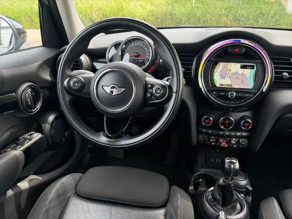 MINI Cooper Navi/Klima/Shz./LED/Bluetooth/4-türig 04/2015-photo-11