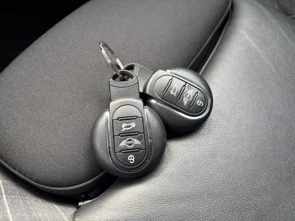 MINI Cooper Navi/Klima/Shz./LED/Bluetooth/4-türig 04/2015-photo-19