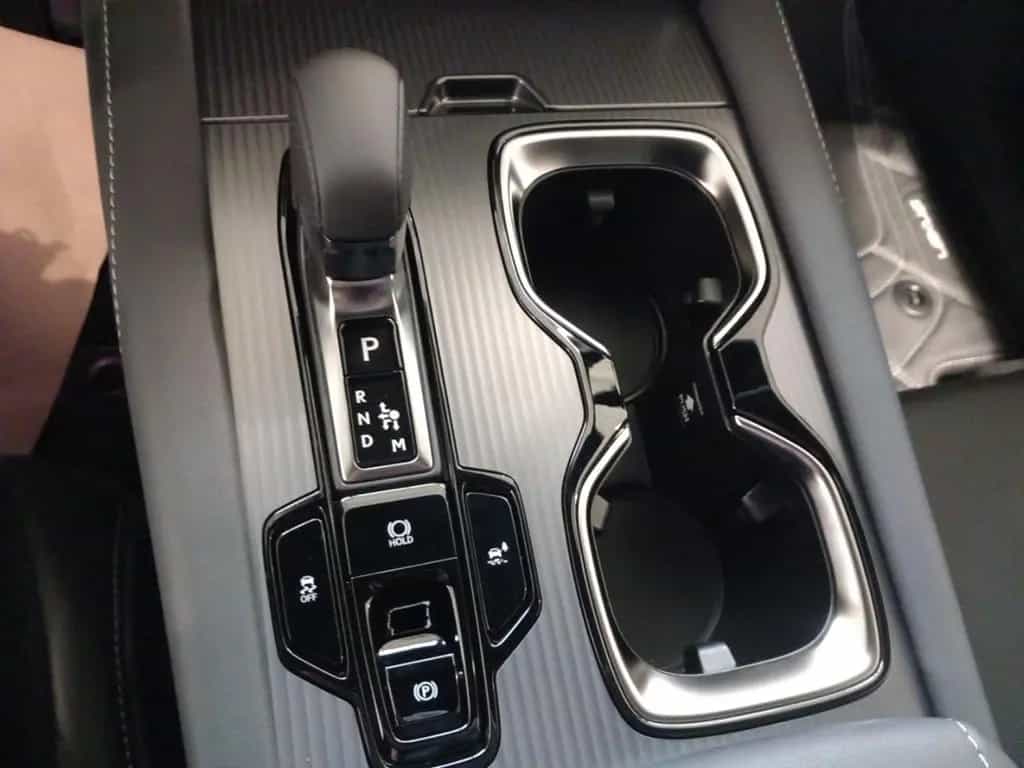 Lexus RX 500 h DIRECT4 F SPORT+ 12/2025-photo-17