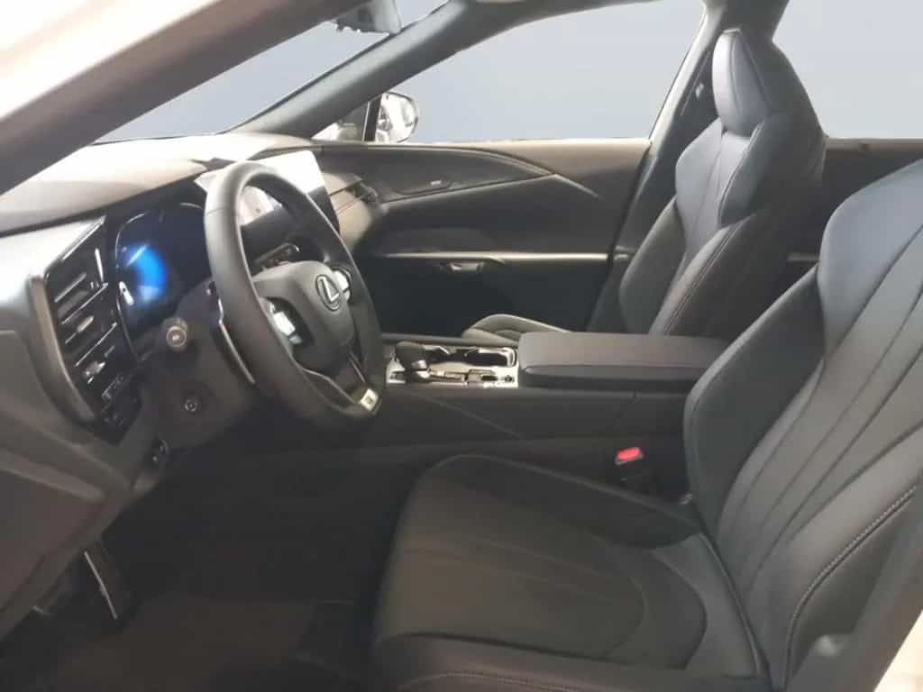 Lexus RX 500 h DIRECT4 F SPORT+ 12/2025-photo-3