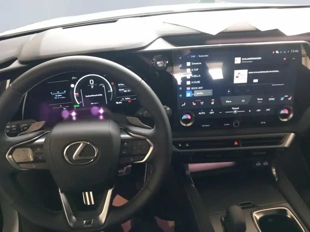 Lexus RX 500 h DIRECT4 F SPORT+ 12/2025-photo-4