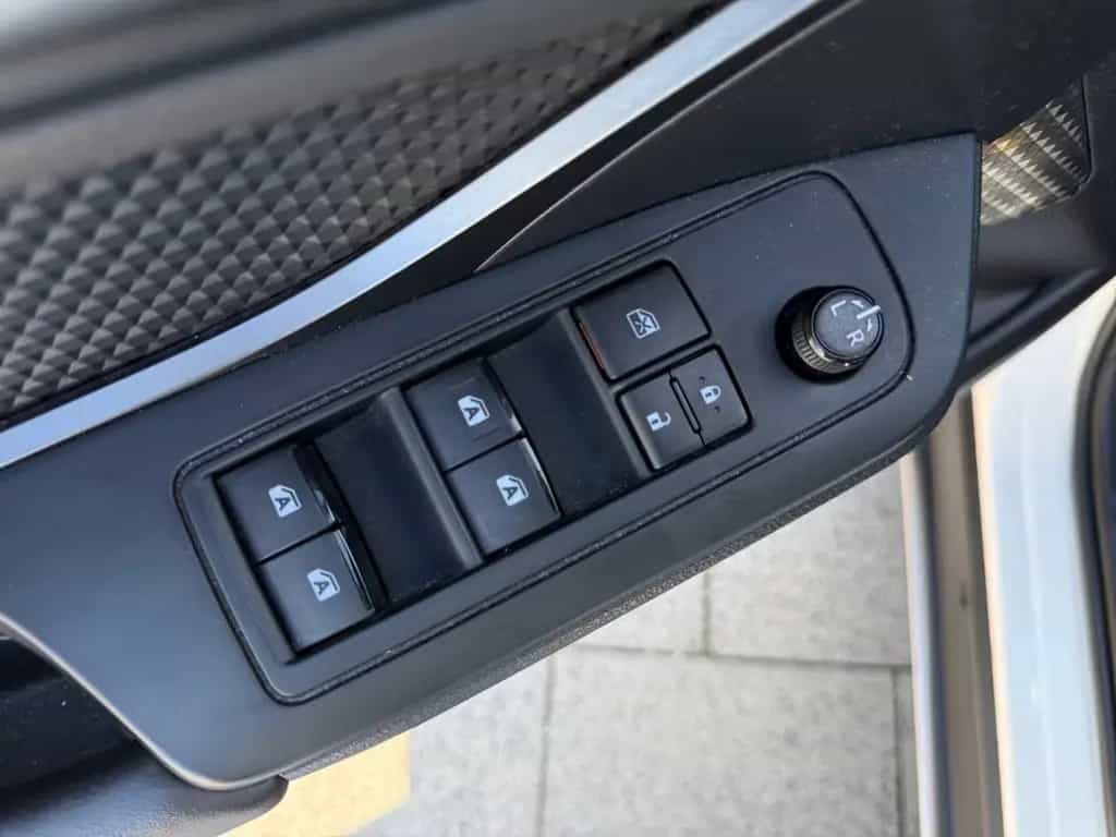 Toyota C-HR 1.2 Turbo *ACC*Bluetooth*Spurhalteass*Color 10/2018-photo-18