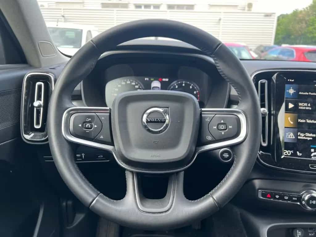Volvo XC40 T2 Momentum Pro *LED*19Zoll*ACC*CAM*SHZ*PDC 10/2020-photo-13