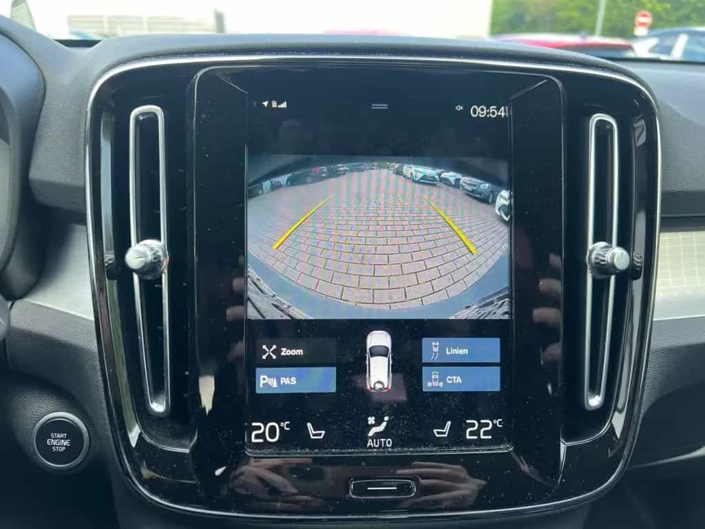 Volvo XC40 T2 Momentum Pro *LED*19Zoll*ACC*CAM*SHZ*PDC 10/2020-photo-27