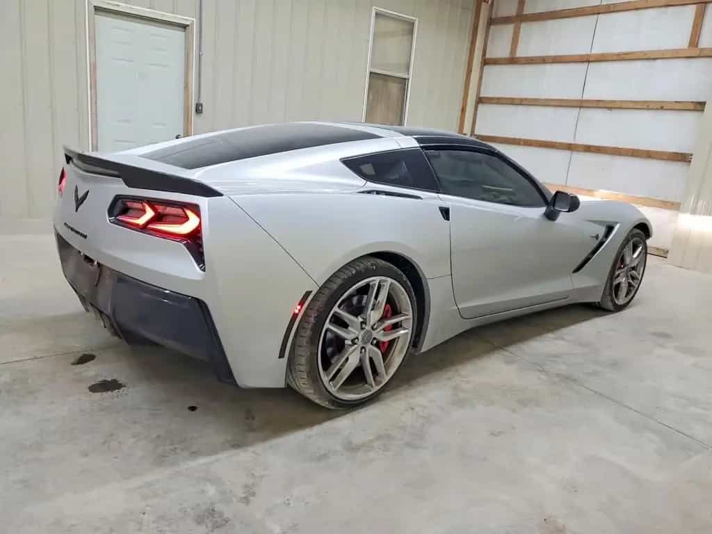 Corvette C7 6.2 V8 Stingray Coupe 2LT  - Z51 06/2016-photo-4