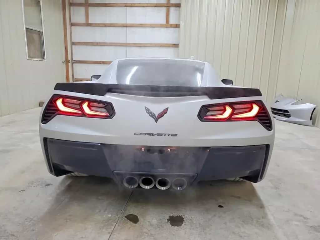 Corvette C7 6.2 V8 Stingray Coupe 2LT  - Z51 06/2016-photo-6
