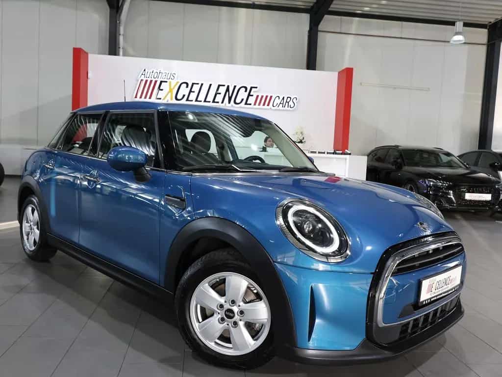 MINI ONE CLASSIC-TRIM / LED / LEDER / NAVI+APPLE 03/2022-photo-1
