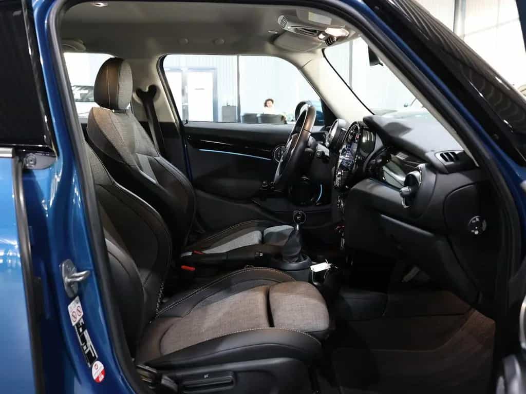 MINI ONE CLASSIC-TRIM / LED / LEDER / NAVI+APPLE 03/2022-photo-19