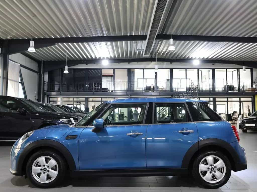 MINI ONE CLASSIC-TRIM / LED / LEDER / NAVI+APPLE 03/2022-photo-6